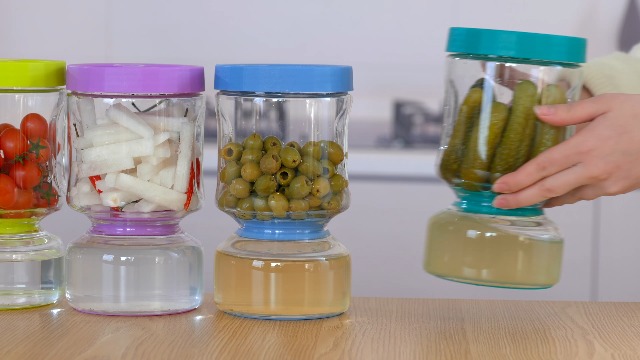 Watch ZENS Pickle Jar with Strainer Flip on Amazon Live